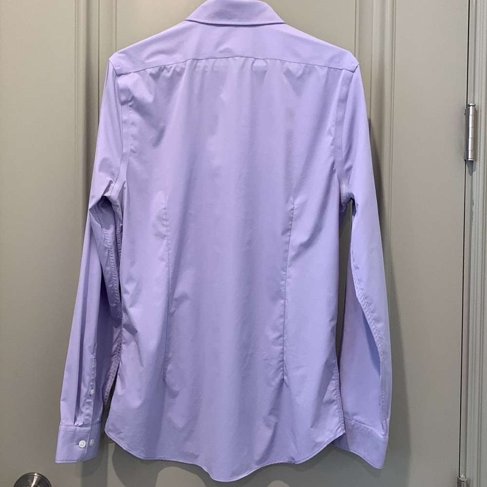Express Performance Men’s Button Down - Picture 4 of 4